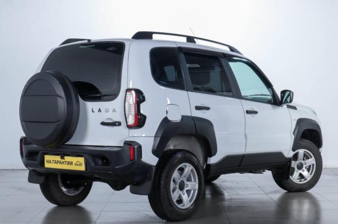 Lada (ВАЗ) Niva Travel I Рестайлинг с пробегом 2025 года, цена 1 429 000 рублей, 8801 км, внедорожник, Автокод Объявления
