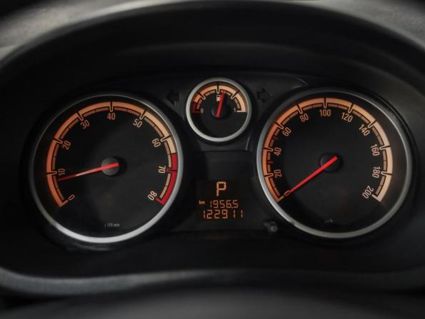 Opel Corsa D Рестайлинг II с пробегом 2012 года, цена 699 000 рублей, 122910 км, хэтчбек, Автокод Объявления