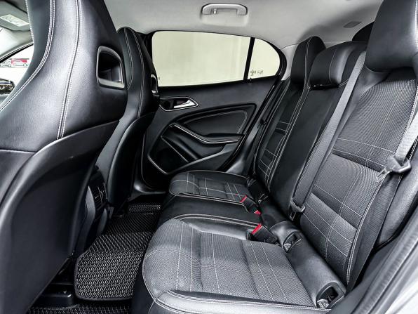 Mercedes-Benz GLA I (X156) с пробегом 2016 года, цена 2 449 000 рублей, 175443 км, внедорожник, Автокод Объявления