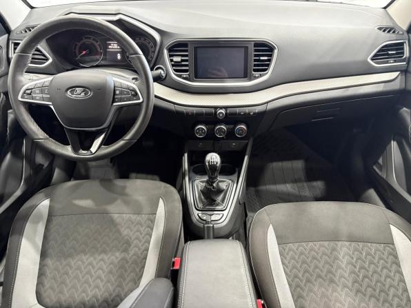Lada (ВАЗ) Vesta I Рестайлинг (NG) с пробегом 2023 года, цена 1 265 000 рублей, 16500 км, седан, Автокод Объявления