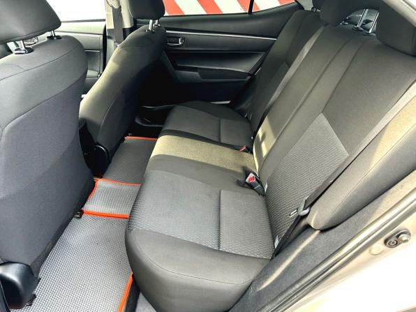 Toyota Corolla XI (E160 E170 E180) с пробегом 2014 года, цена 1 110 000 рублей, 219684 км, седан, Автокод Объявления