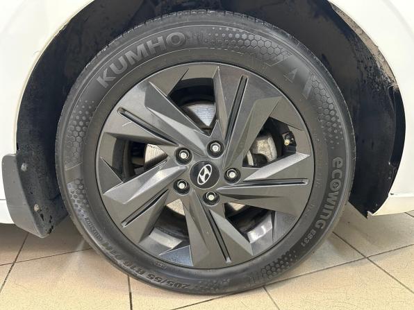 Hyundai Elantra VII (CN7) с пробегом 2021 года, цена 1 865 000 рублей, 116631 км, седан, Автокод Объявления