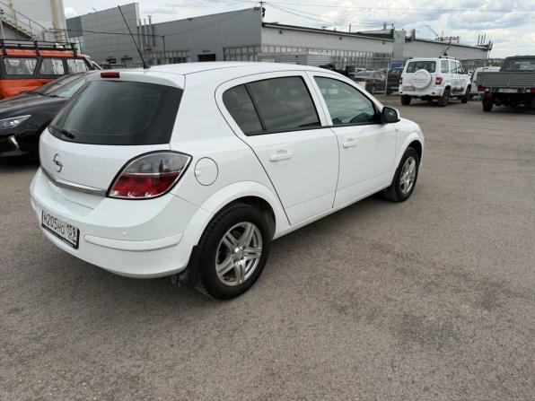 Opel Astra H Рестайлинг с пробегом 2013 года, цена 645 000 рублей, 169378 км, хэтчбек, Автокод Объявления