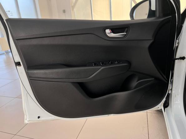 Hyundai Solaris II Рестайлинг с пробегом 2020 года, цена 1 190 000 рублей, 193051 км, седан, Автокод Объявления