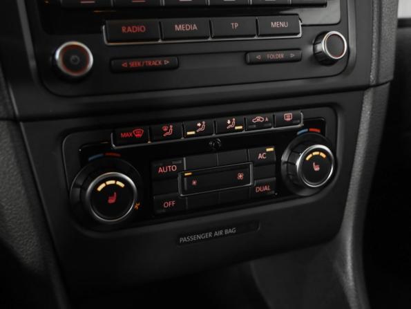 Volkswagen Golf VI с пробегом 2009 года, цена 449 000 рублей, 320370 км, хэтчбек, Автокод Объявления
