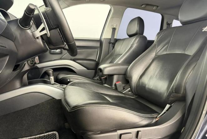 Mitsubishi Outlander II с пробегом 2007 года, цена 885 000 рублей, 204846 км, внедорожник, Автокод Объявления