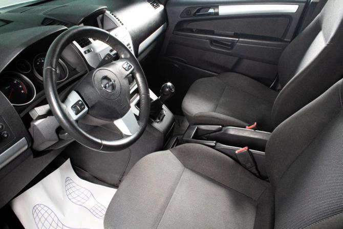 Opel Zafira OPC B с пробегом 2012 года, цена 729 000 рублей, 146847 км, компактвэн, Автокод Объявления