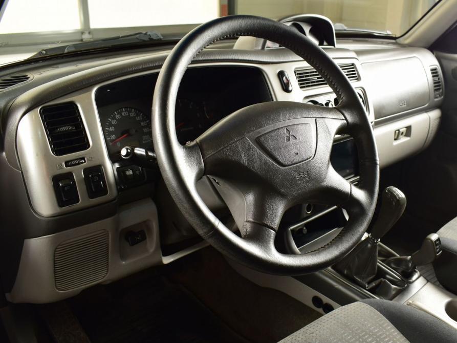 Mitsubishi Pajero Sport I Рестайлинг Кемерово  - изображение 6