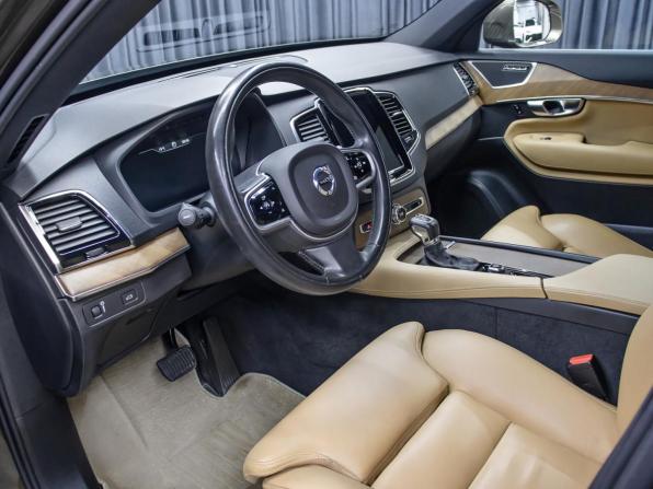 Volvo XC90 II с пробегом 2017 года, цена 4 398 000 рублей, 70093 км, внедорожник, Автокод Объявления