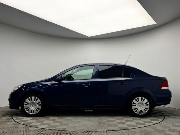 Opel Astra H Рестайлинг с пробегом 2011 года, цена 499 000 рублей, 244325 км, седан, Автокод Объявления