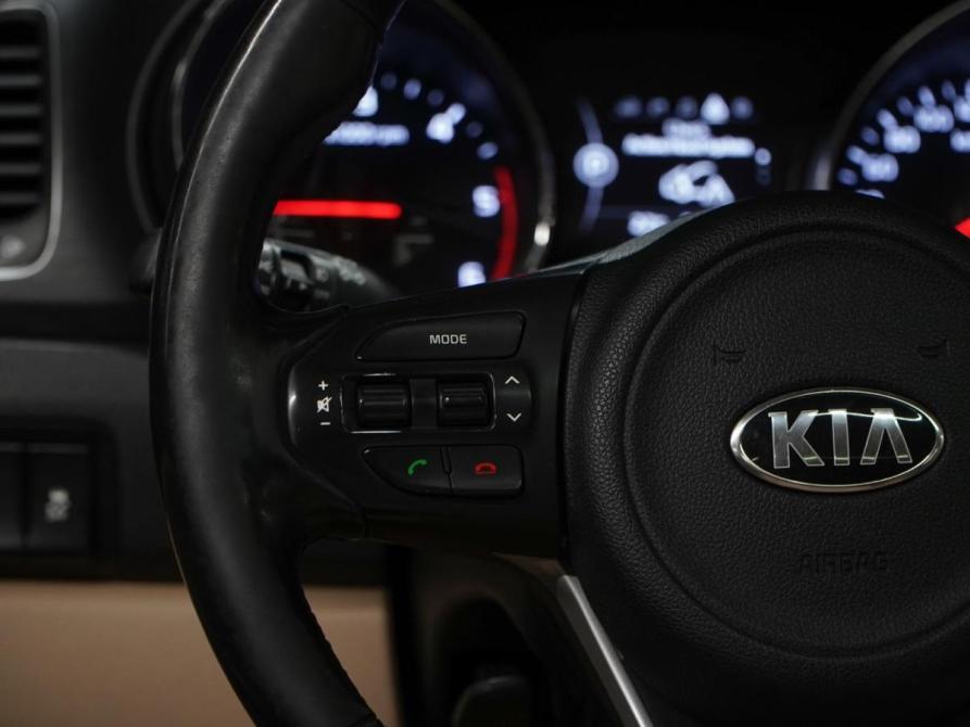 Kia Carnival III Москва  - изображение 15