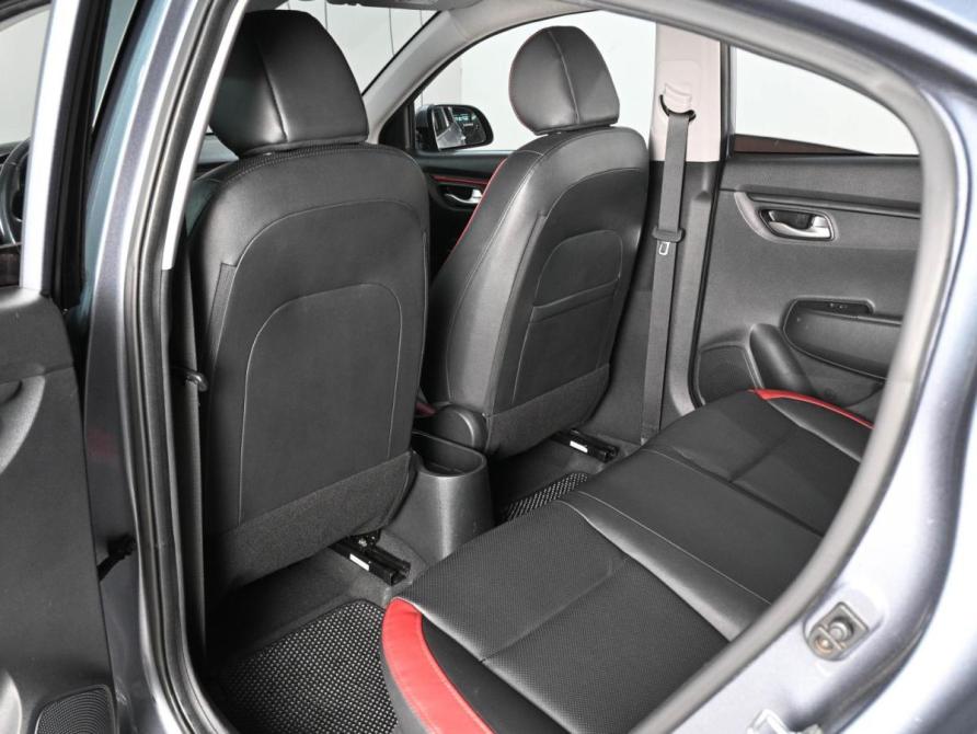 Kia Rio IV Ростов-на-Дону  - изображение 11