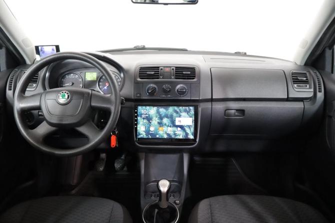 Skoda Fabia II Рестайлинг с пробегом 2011 года, цена 649 000 рублей, 66000 км, хэтчбек, Автокод Объявления