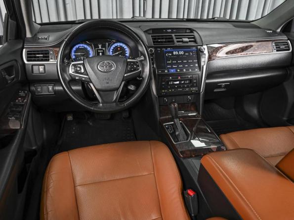Toyota Camry VII (XV50) Рестайлинг с пробегом 2017 года, цена 1 960 000 рублей, 150722 км, седан, Автокод Объявления