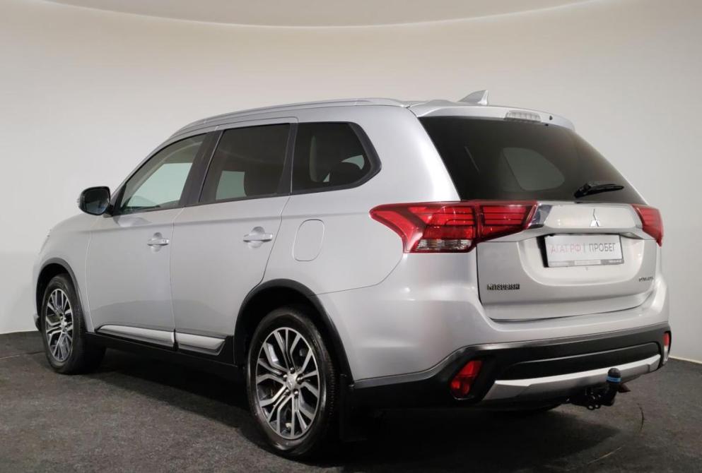 Mitsubishi Outlander III Рестайлинг 2 Ярославль  - изображение 7