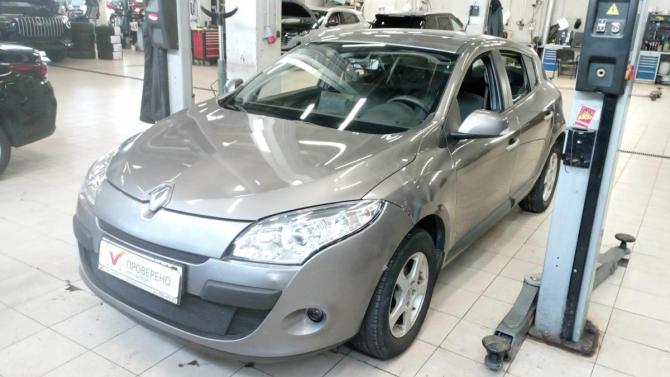 Renault Megane III с пробегом 2010 года, цена 580 000 рублей, 222228 км, хэтчбек, Автокод Объявления