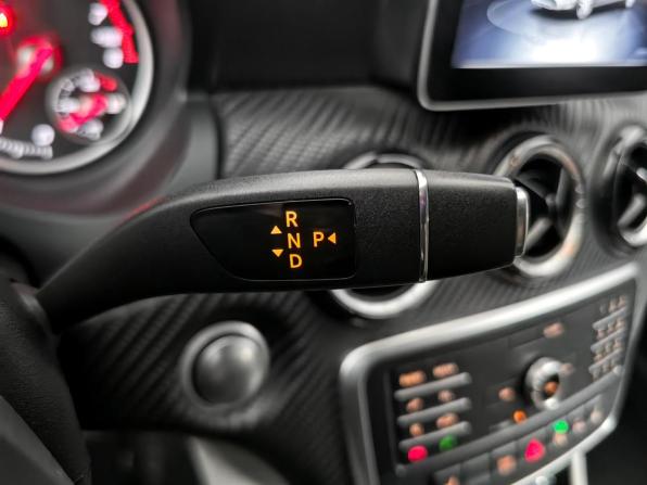 Mercedes-Benz GLA I (X156) Рестайлинг с пробегом 2019 года, цена 1 818 000 рублей, 187479 км, внедорожник, Автокод Объявления