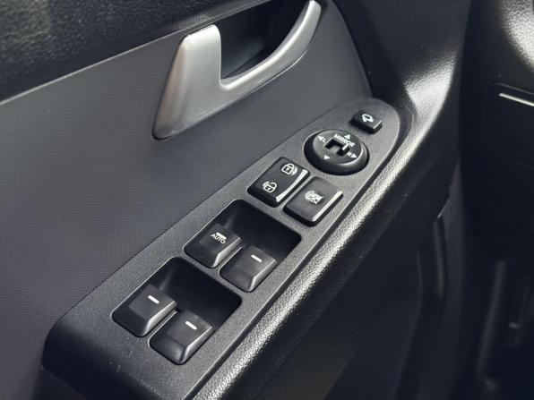 Kia Sportage III с пробегом 2013 года, цена 1 599 000 рублей, 110629 км, внедорожник, Автокод Объявления