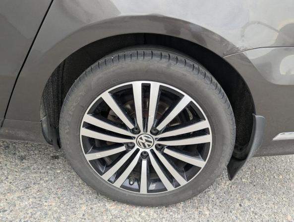 Volkswagen Passat B7 с пробегом 2014 года, цена 1 197 000 рублей, 150160 км, седан, Автокод Объявления