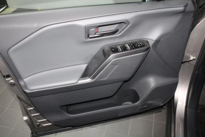 Toyota RAV4 VI (XA60) с пробегом 2026 года, цена 4 950 000 рублей, 25 км, внедорожник, Автокод Объявления