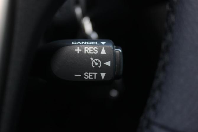 Toyota RAV4 IV (XA40) с пробегом 2014 года, цена 1 878 000 рублей, 150751 км, внедорожник, Автокод Объявления