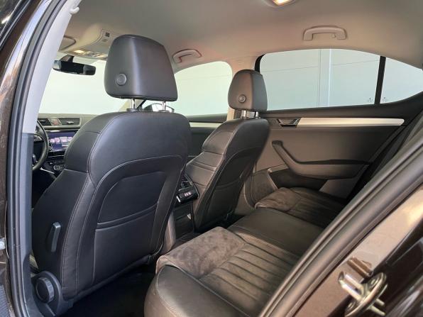 Skoda Superb III с пробегом 2016 года, цена 2 099 000 рублей, 142354 км, лифтбек, Автокод Объявления