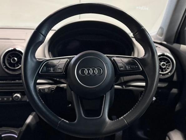 Audi A3 III (8V) Рестайлинг с пробегом 2020 года, цена 1 770 000 рублей, 60500 км, седан, Автокод Объявления