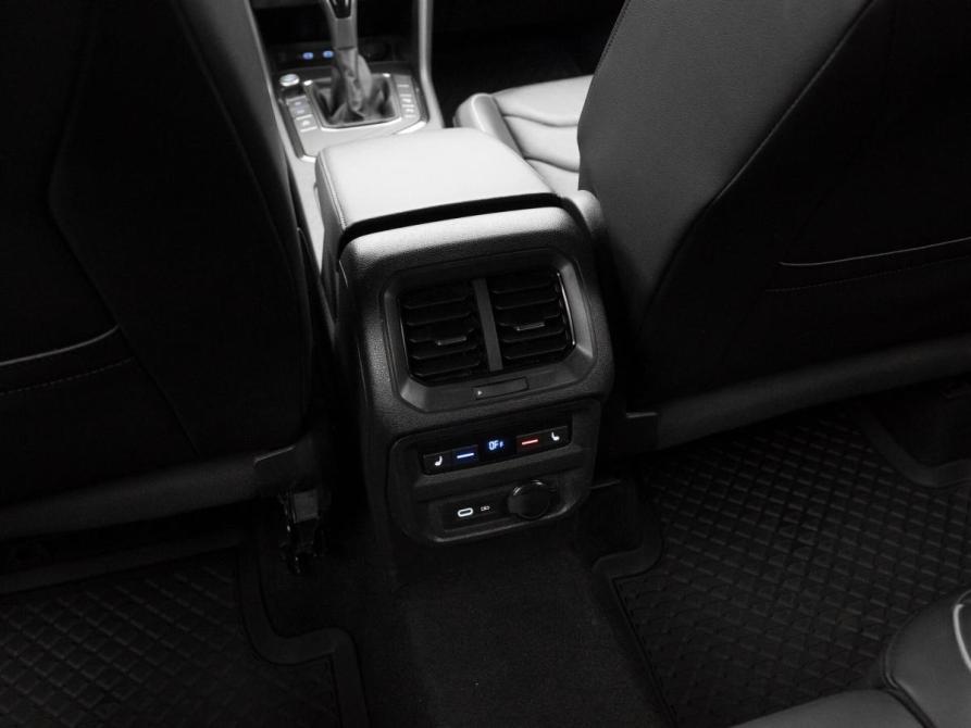 Volkswagen Tiguan II Рестайлинг Москва  - изображение 13