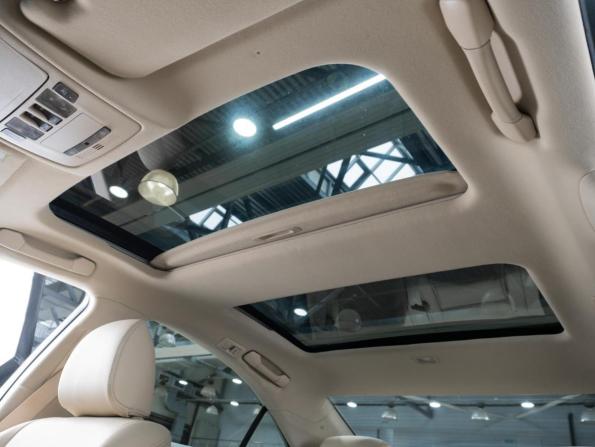 Lexus ES V Рестайлинг с пробегом 2011 года, цена 1 420 000 рублей, 229036 км, седан, Автокод Объявления