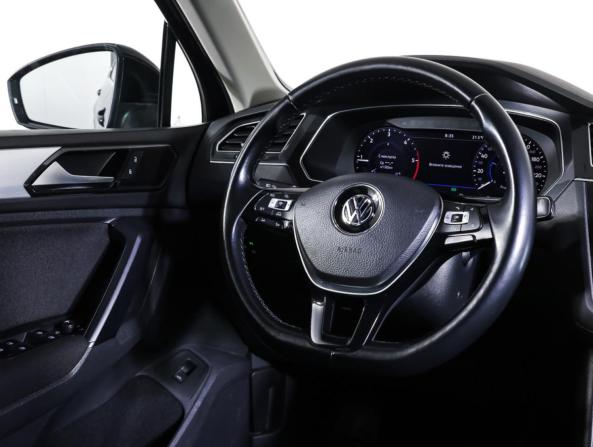 Volkswagen Tiguan II с пробегом 2017 года, цена 2 397 000 рублей, 185453 км, внедорожник, Автокод Объявления
