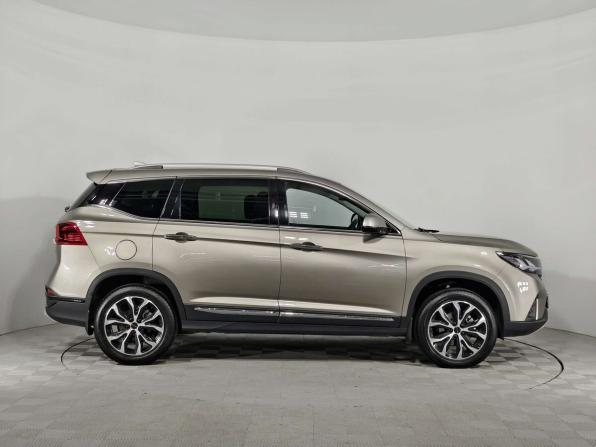 Forthing T5 I с пробегом 2024 года, цена 1 745 000 рублей, 16666 км, внедорожник, Автокод Объявления