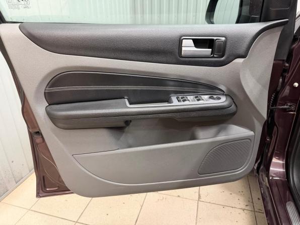 Ford Focus II Рестайлинг с пробегом 2008 года, цена 498 000 рублей, 236689 км, хэтчбек, Автокод Объявления