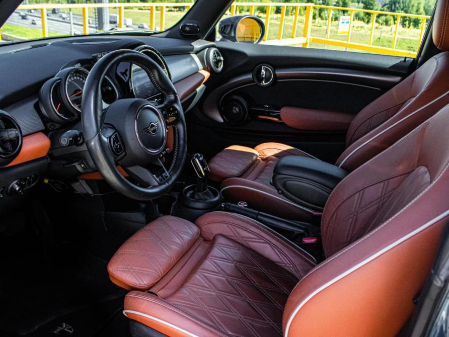 Mini Hatch III (F55/F56) Рестайлинг 2 Москва  - изображение 12