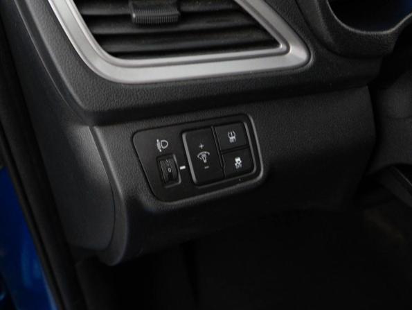 Hyundai Solaris II с пробегом 2019 года, цена 1 635 055 рублей, 50072 км, седан, Автокод Объявления