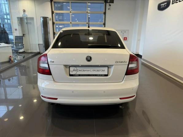 Skoda Octavia II (A5) Рестайлинг с пробегом 2012 года, цена 909 000 рублей, 167095 км, лифтбек, Автокод Объявления
