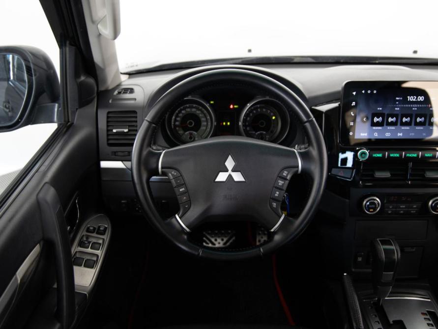 Mitsubishi Pajero IV Рестайлинг 1 Санкт-Петербург  - изображение 10