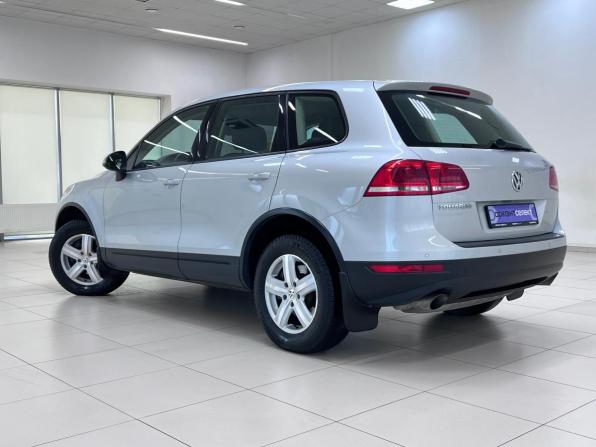Volkswagen Touareg II с пробегом 2012 года, цена 2 399 000 рублей, 119230 км, внедорожник, Автокод Объявления