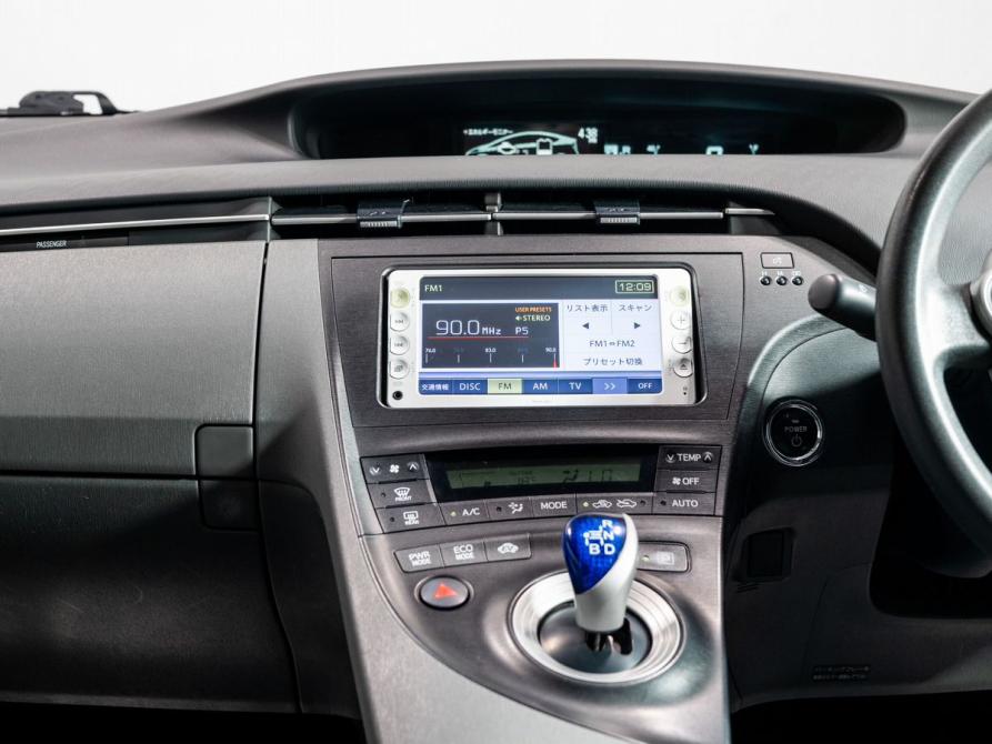Toyota Prius III (XW30) Чита  - изображение 12