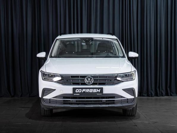 Volkswagen Tiguan II Рестайлинг с пробегом 2021 года, цена 2 120 000 рублей, 189127 км, внедорожник, Автокод Объявления