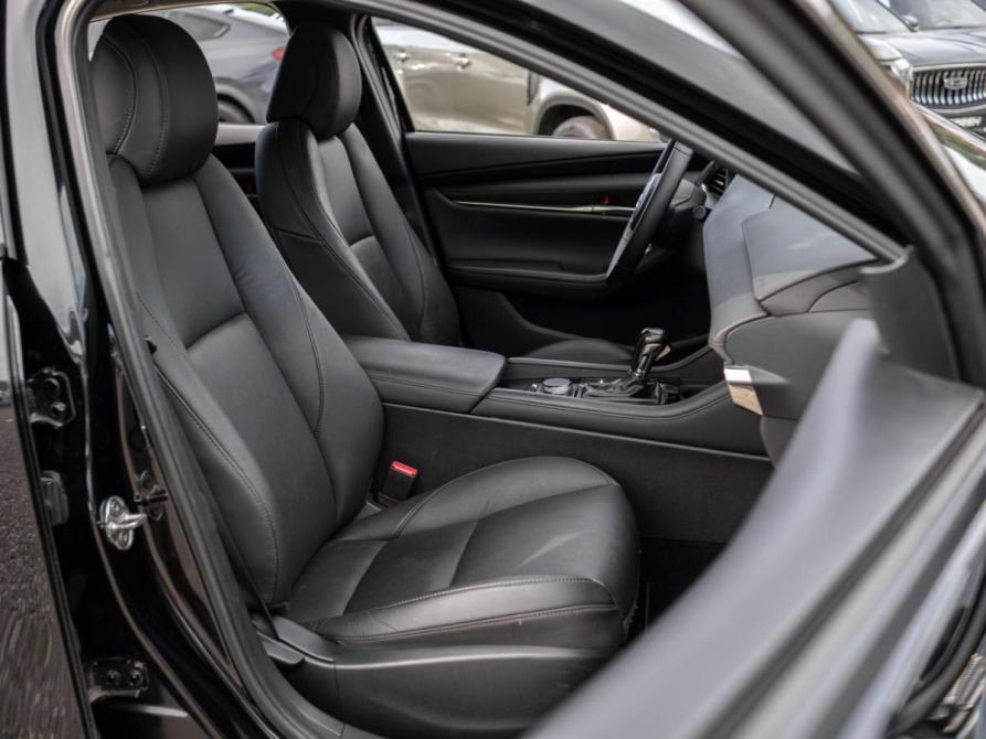 Mazda 3 IV (BP) Сочи  - изображение 8
