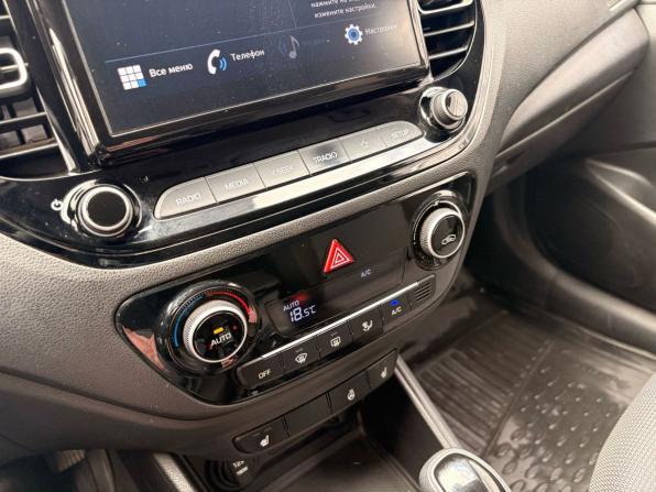 Hyundai Solaris II Рестайлинг с пробегом 2022 года, цена 1 669 000 рублей, 74547 км, седан, Автокод Объявления