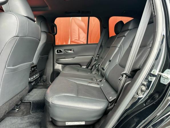 Toyota Land Cruiser 300 Series с пробегом 2021 года, цена 12 100 000 рублей, 66400 км, внедорожник, Автокод Объявления