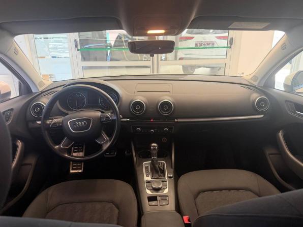 Audi A3 III (8V) с пробегом 2015 года, цена 1 380 000 рублей, 214439 км, седан, Автокод Объявления