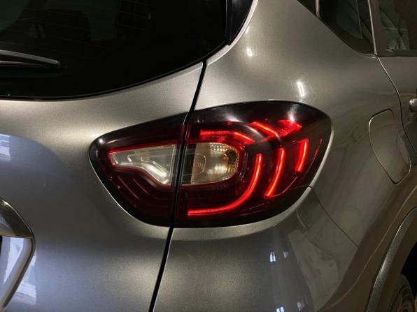 Renault Kaptur I с пробегом 2019 года, цена 1 650 000 рублей, 62903 км, внедорожник, Автокод Объявления
