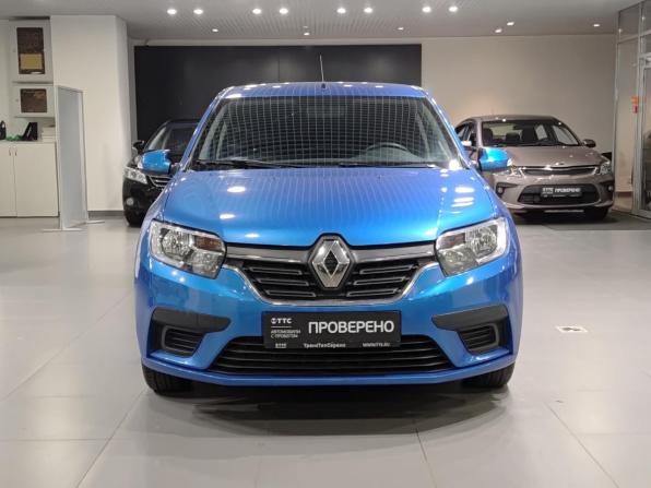 Renault Logan II Рестайлинг с пробегом 2022 года, цена 990 000 рублей, 75922 км, седан, Автокод Объявления