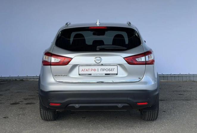 Nissan Qashqai II с пробегом 2017 года, цена 1 725 000 рублей, 89244 км, внедорожник, Автокод Объявления