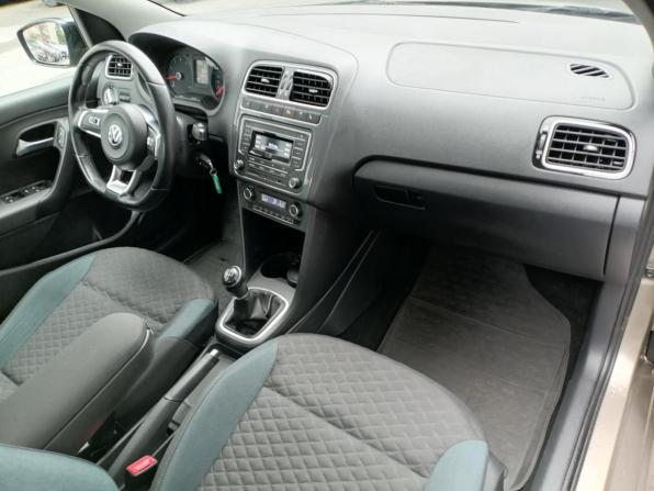 Volkswagen Polo V Рестайлинг с пробегом 2020 года, цена 1 139 000 рублей, 113546 км, седан, Автокод Объявления