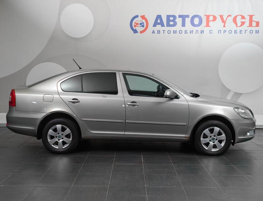 Skoda Octavia II (A5) Рестайлинг Москва  - изображение 5