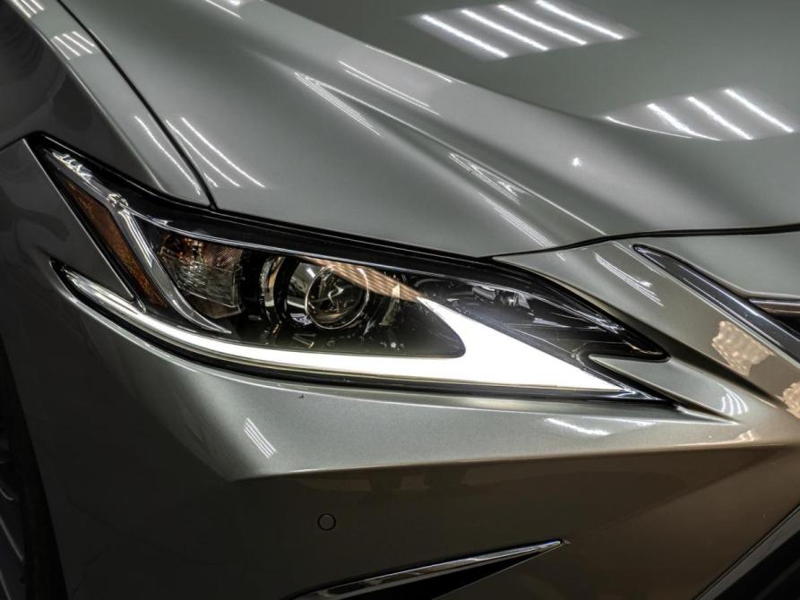 Lexus ES VII Тюмень  - изображение 9