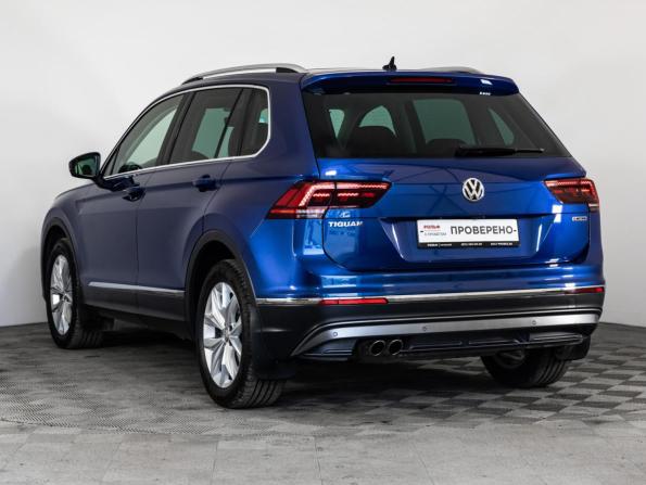 Volkswagen Tiguan II с пробегом 2018 года, цена 2 499 000 рублей, 122287 км, внедорожник, Автокод Объявления